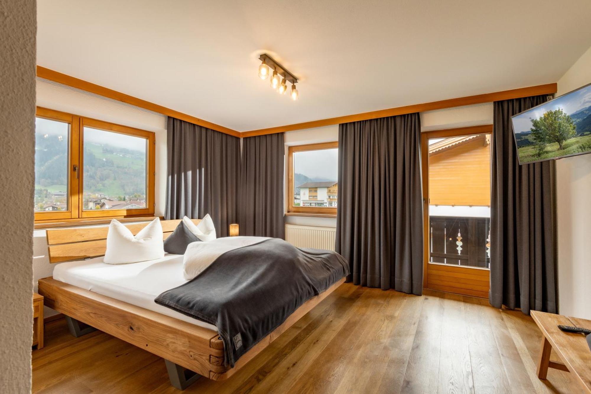 Appartamento Haus Schroll Ried im Zillertal Esterno foto